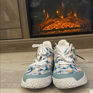 #111 Prince Ortholite Floral Sneakers W sz 8.5 NWOT